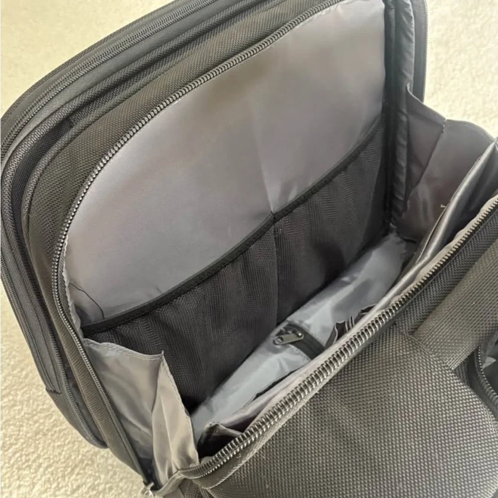 Unisex CODi Carry-On Professional Wheeled Suitcase